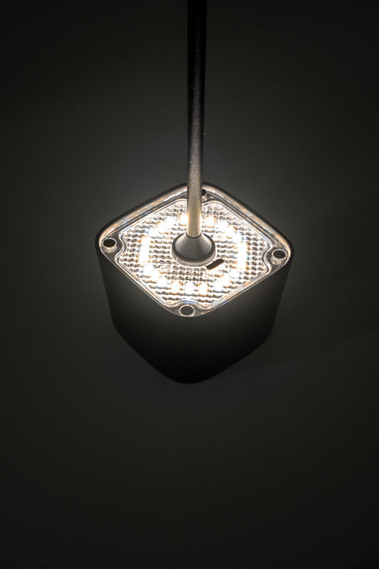 Brunner Quadrilux Mini lanternă, neagră