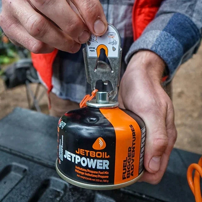 Jetboil CrunchIt™ Fuel Canister Recycling Tool instrument pentru perforare cartușe goale
