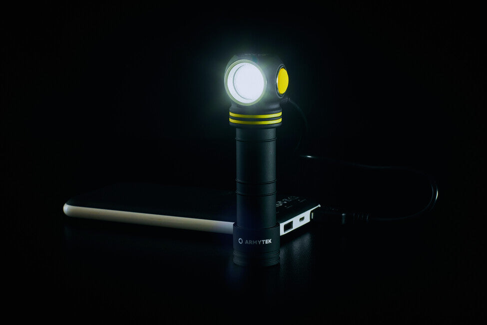 ArmyTek Elf C2 LED lanternă de mână alb rece, alimentară din acumulator, 1100 lm, 4800 h, 65 g