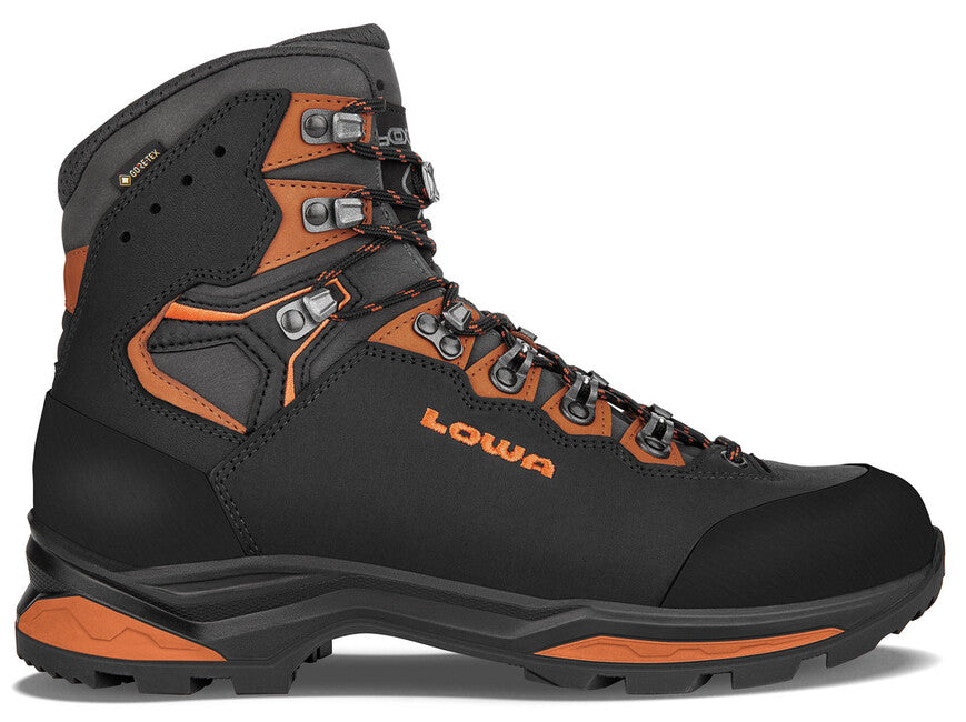 Lowa Camino Evo GTX bocanci de trekking pentru bărbați, negri/portocalii