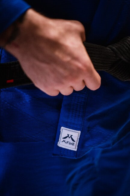 Katsudo Tokyo kimono judo 750g, alb