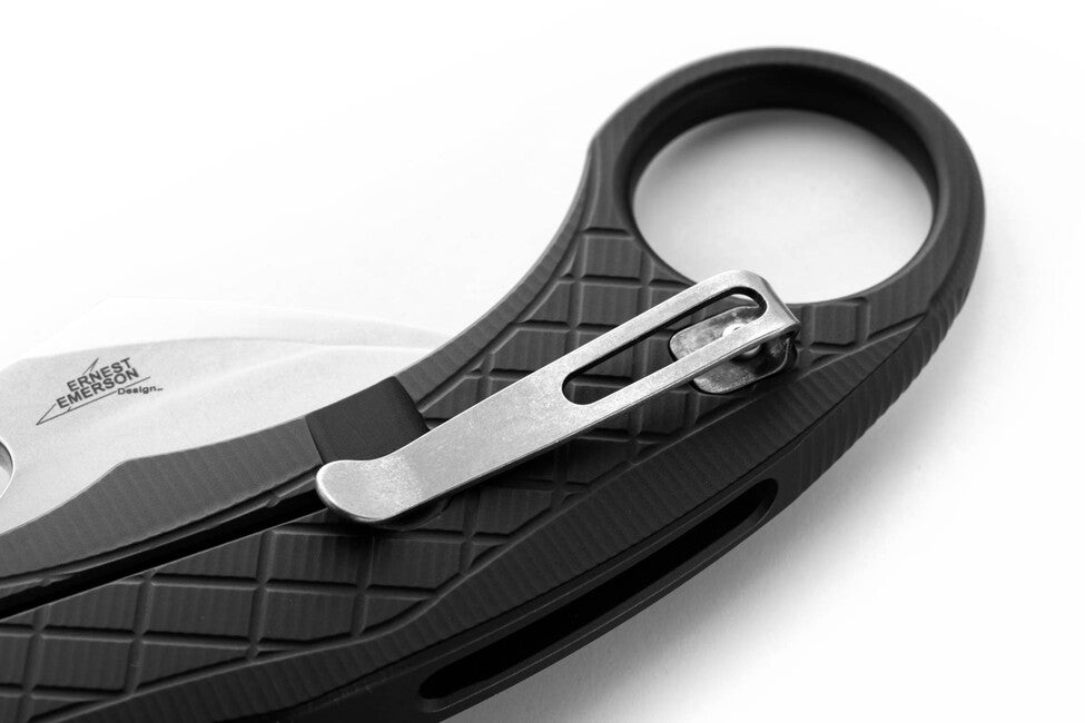 Lionsteel L.E. ONE 1 A BS cuțit tip KARAMBIT Black/stone washed dezvoltat în colaborare Emerson Design