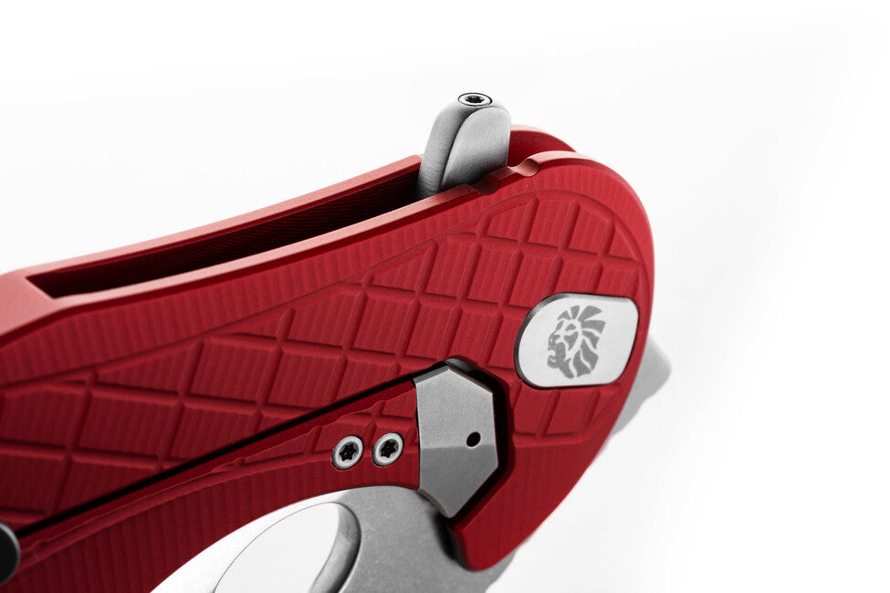 Lionsteel L.E. ONE 1 A RS briceag tip KARAMBIT Red/stone washed dezvoltat în colaborare Emerson Design