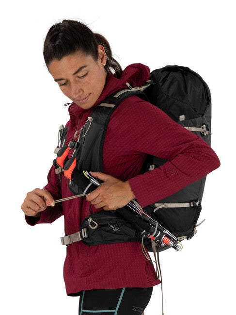 OSPREY TEMPEST VELOCITY 30 rucsac de trekking, dark charcoal/chiru tan