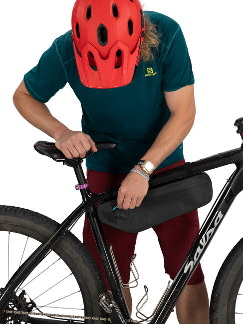 OSPREY ESCAPIST FRAME BAG husă pentru cadrul bicicletei SMALL, neagră