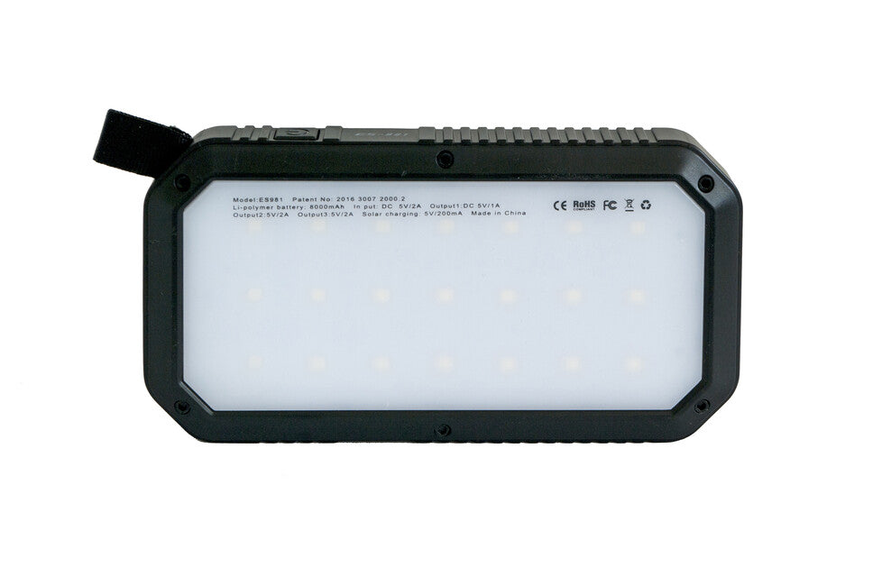 BasicNature powerbancă 8K cu încărcare solară și lumină LED, 8