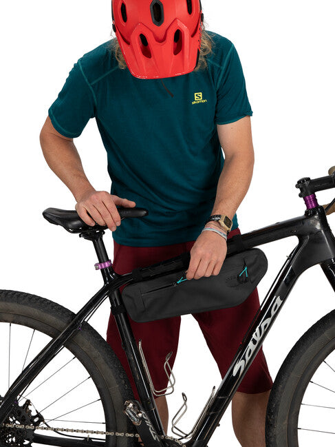 OSPREY ESCAPIST FRAME BAG husă pentru cadrul bicicletei SMALL, neagră