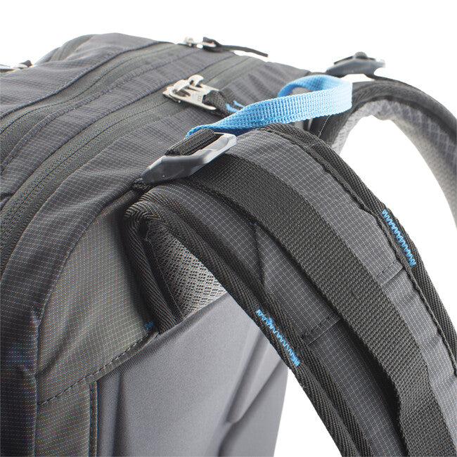 Pinguin Ace 27 rucsac Nylon, 27 L, negru