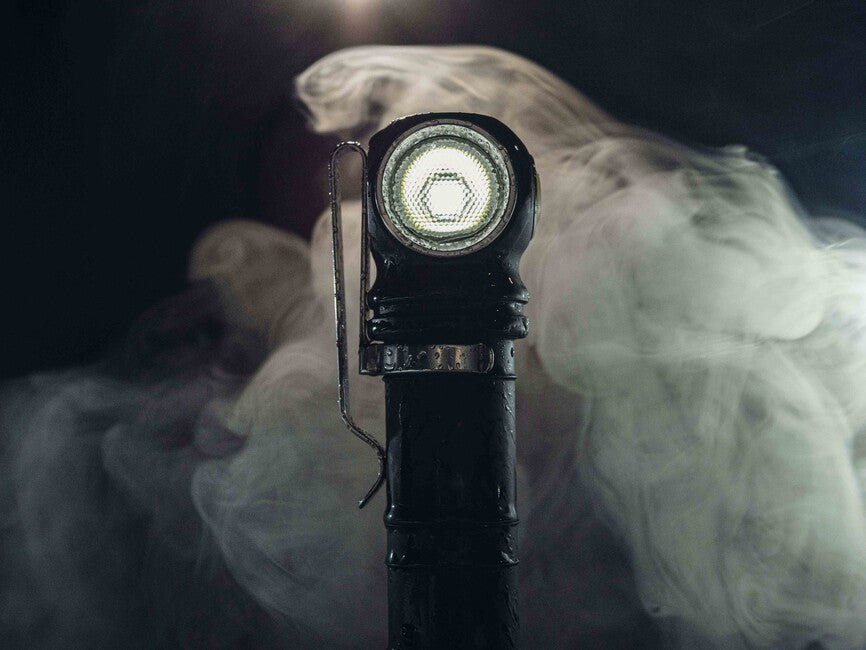 ArmyTek Wizard C2 Pro Max lanternă de mână LED cu suport magnetic alimentare acumulator 1440, White, 3720 lm
