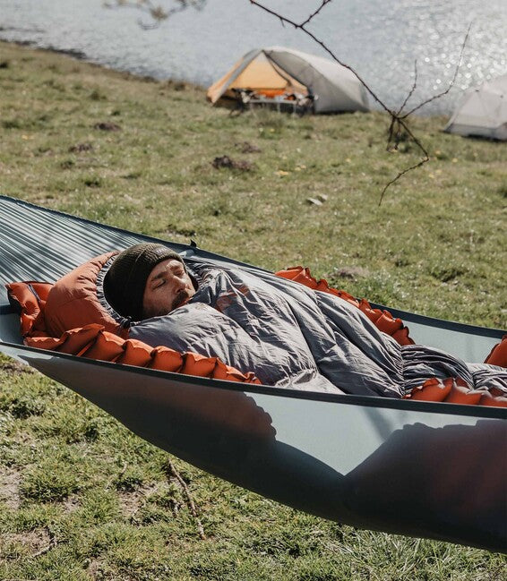 Klymit Hammock V saltea izolată, roșie