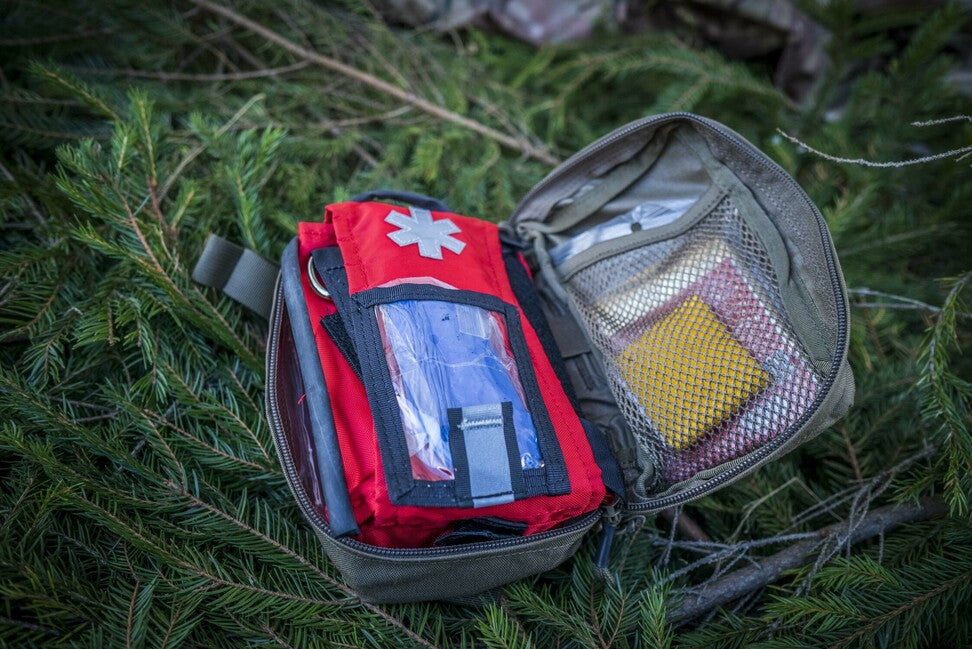 Helikon-Tex MODULAR INDIVIDUAL husă pentru set prim ajutor Cordura, PenCott SandStorm™