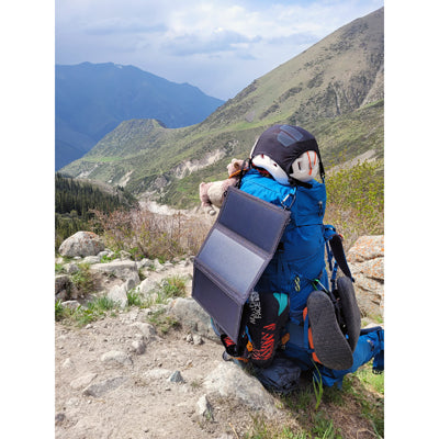 BasicNature Offroad încărcător solar 18 V / 21 W