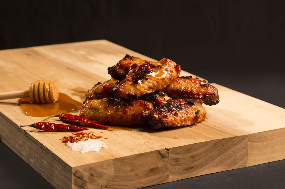 Adventure Menu Aripi de pui cu miere și chilli 300g