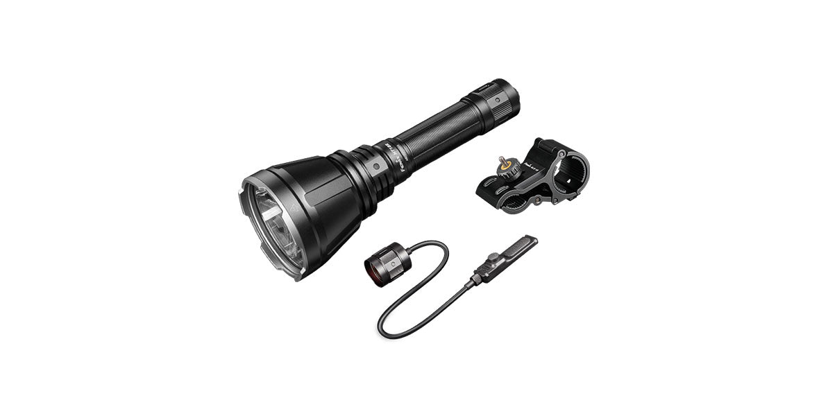 Fenix HT18R set lanternă de vânătoare cu întrerupător cu cablu AER-05 și montare pe armă ALG-18 kit, întrerupător cu cablu aer-05 și montare pe armă alg-18 kit