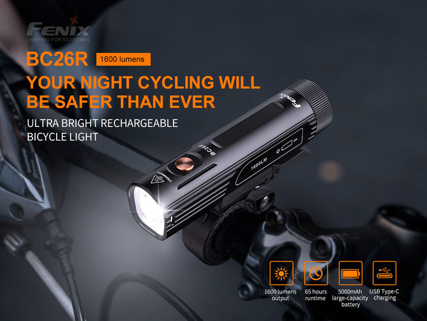 Fenix BC26R lanternă de bicicletă reîncărcabilă