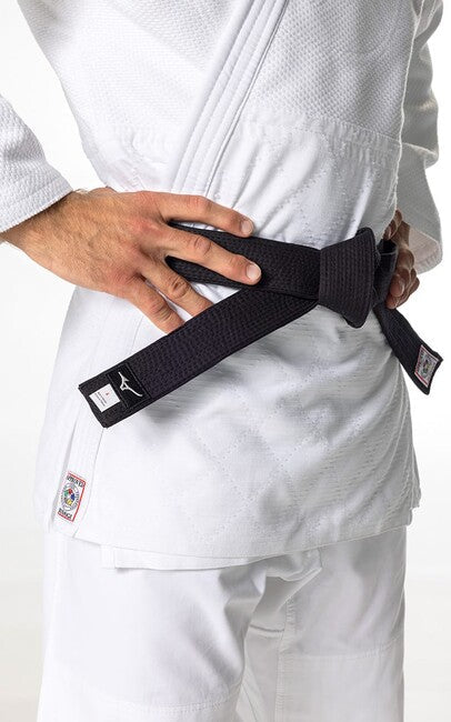 Mizuno Yusho III IJF kimono judo 750g, alb