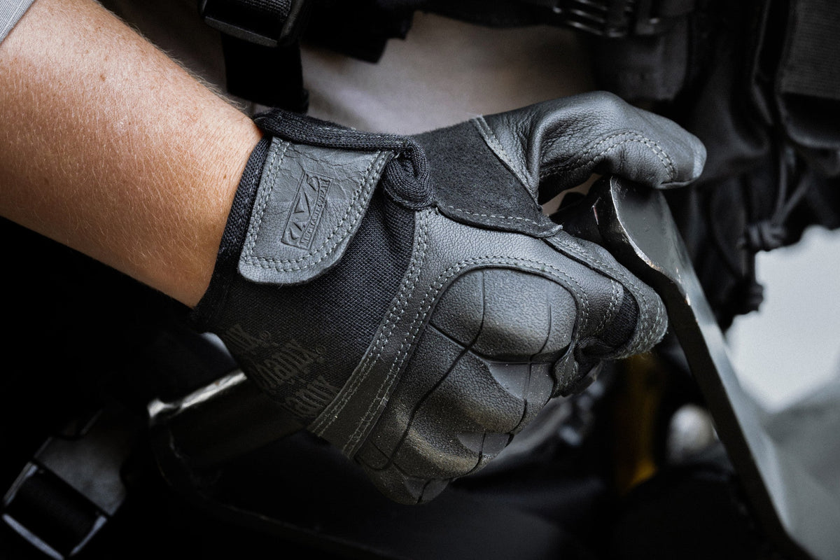Mechanix Wear M-Pact 3 mănuși cu protecție la articulații generația II