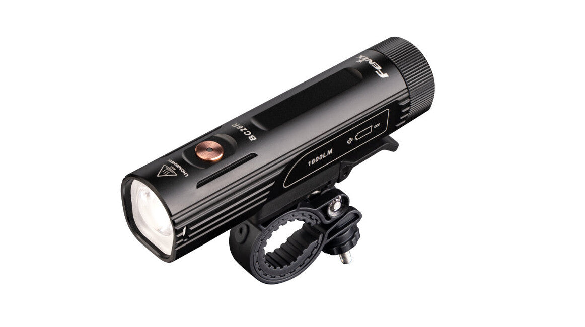 Fenix BC26R lanternă de bicicletă reîncărcabilă
