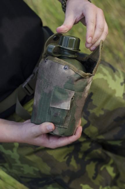 MFH Victory ploscă de câmp HDT camo FG 1l, model