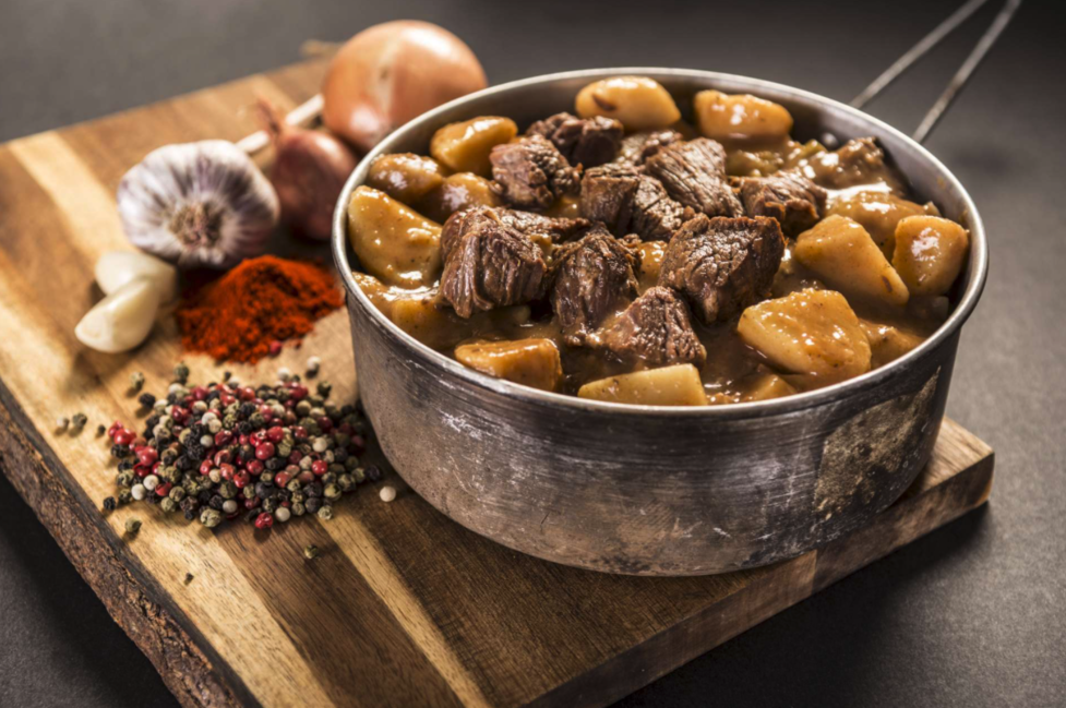 Adventure Menu Gulaș de vită cu cartofi 400g
