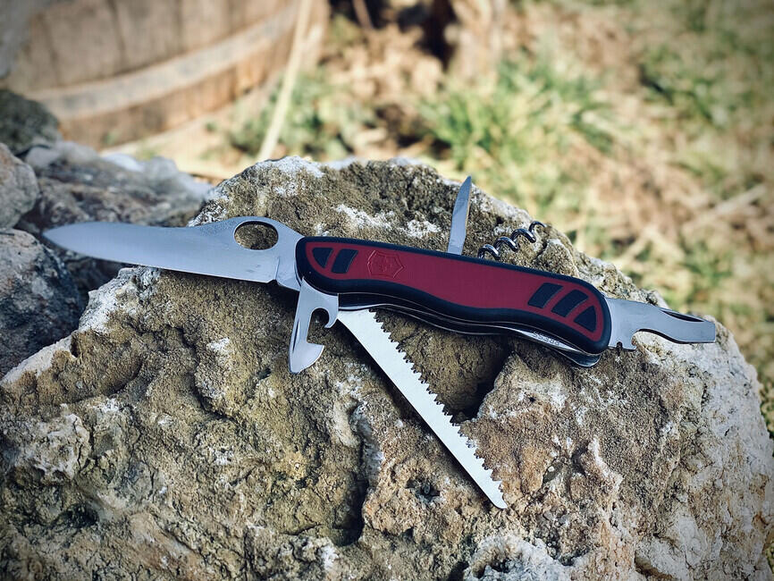 Victorinox Forester Briceag VX, roșu-negru, 111mm