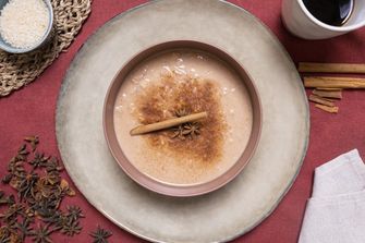 Budincă de orez cu scorțișoară și anason de Jomipsa Forestia