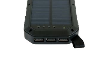 BasicNature 8 Powerbank 8K cu încărcare solară și lumină LED