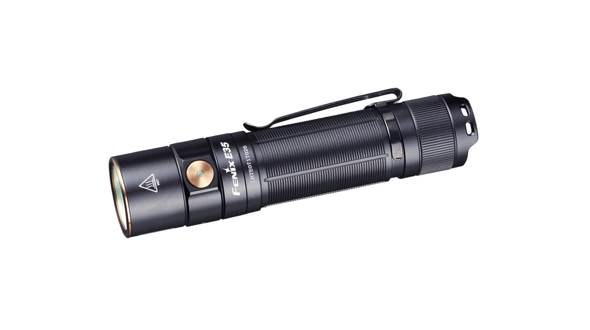 Lanternă cu LED Fenix ​​E35 V3.0