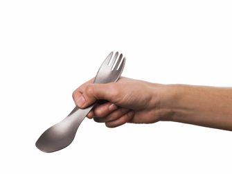 Humangear GoBites UNO Titan Cutlery un pachet